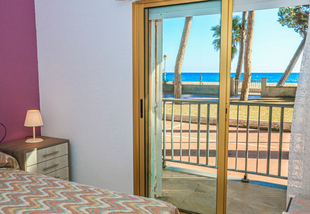 Ferienwohnung in Cambrils - PINS I MAR BAJOS