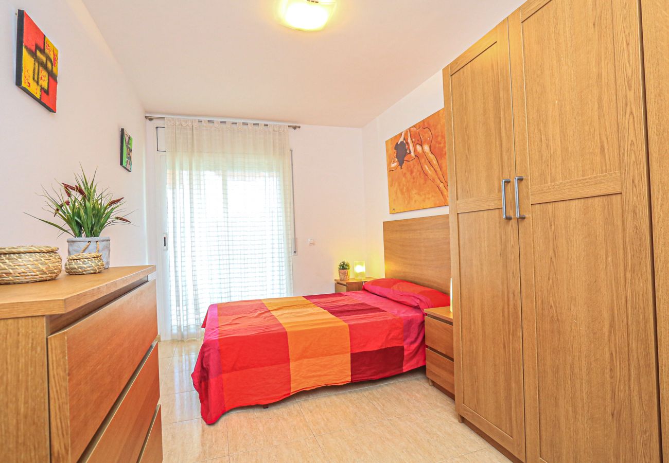 Ferienwohnung in Cambrils - PORT MARINO 2 C