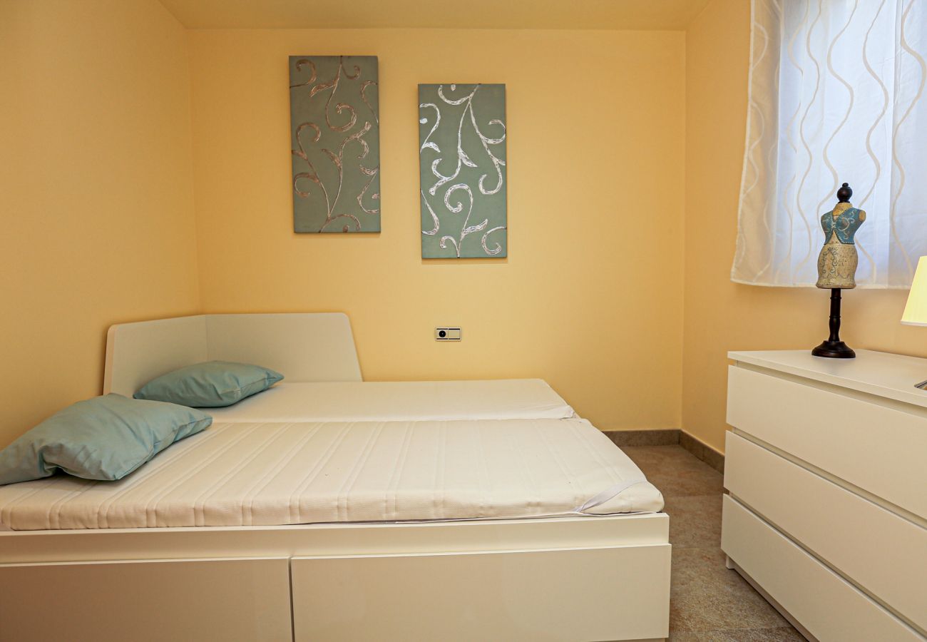 Ferienwohnung in Cambrils - AUGUSTA  3  4 A