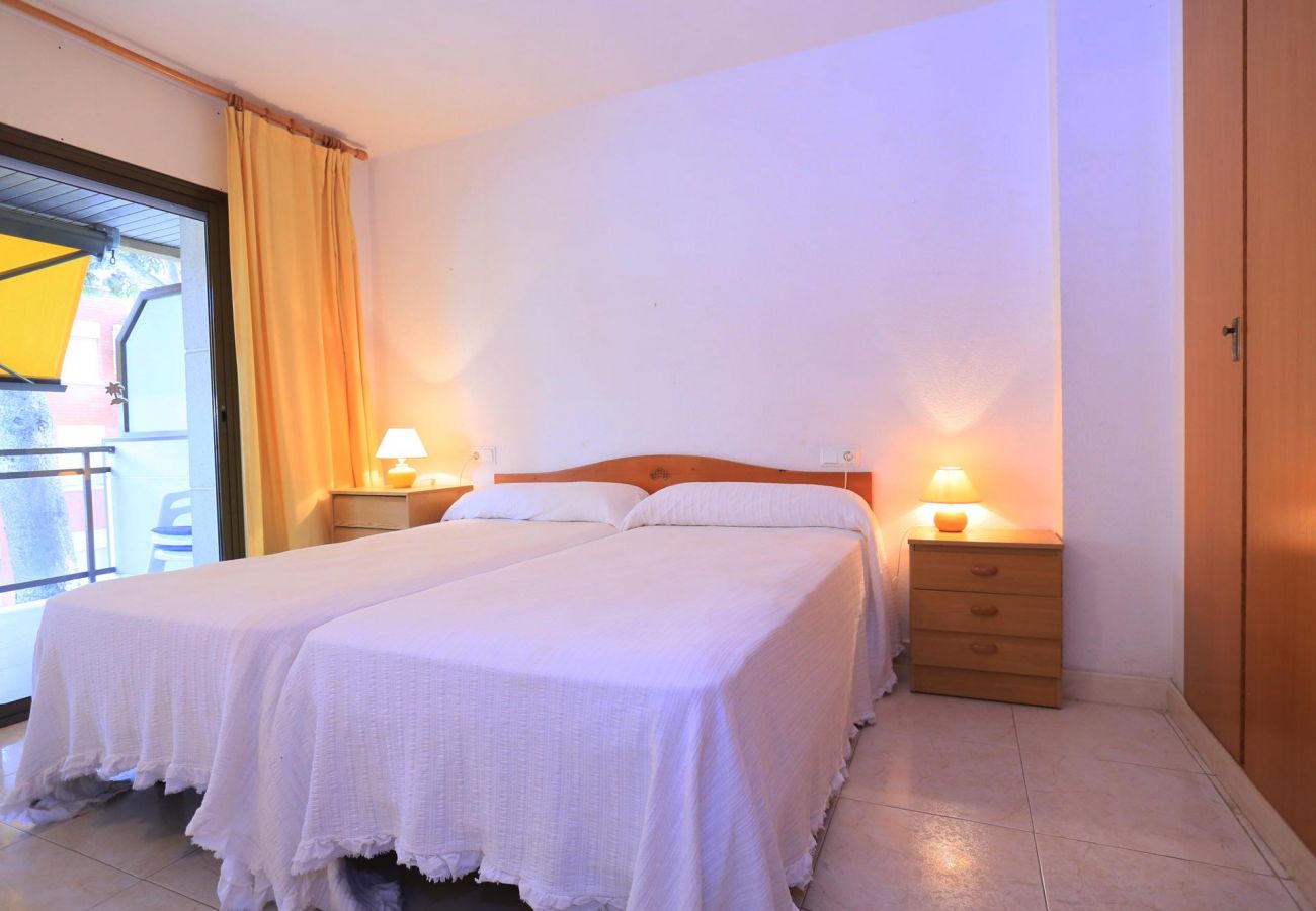 Ferienwohnung in Cambrils - TXINGUDI  3 2