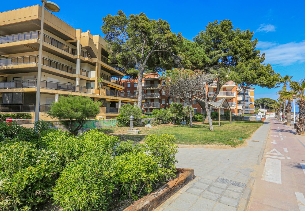 Ferienwohnung in Cambrils - TXINGUDI  3 2