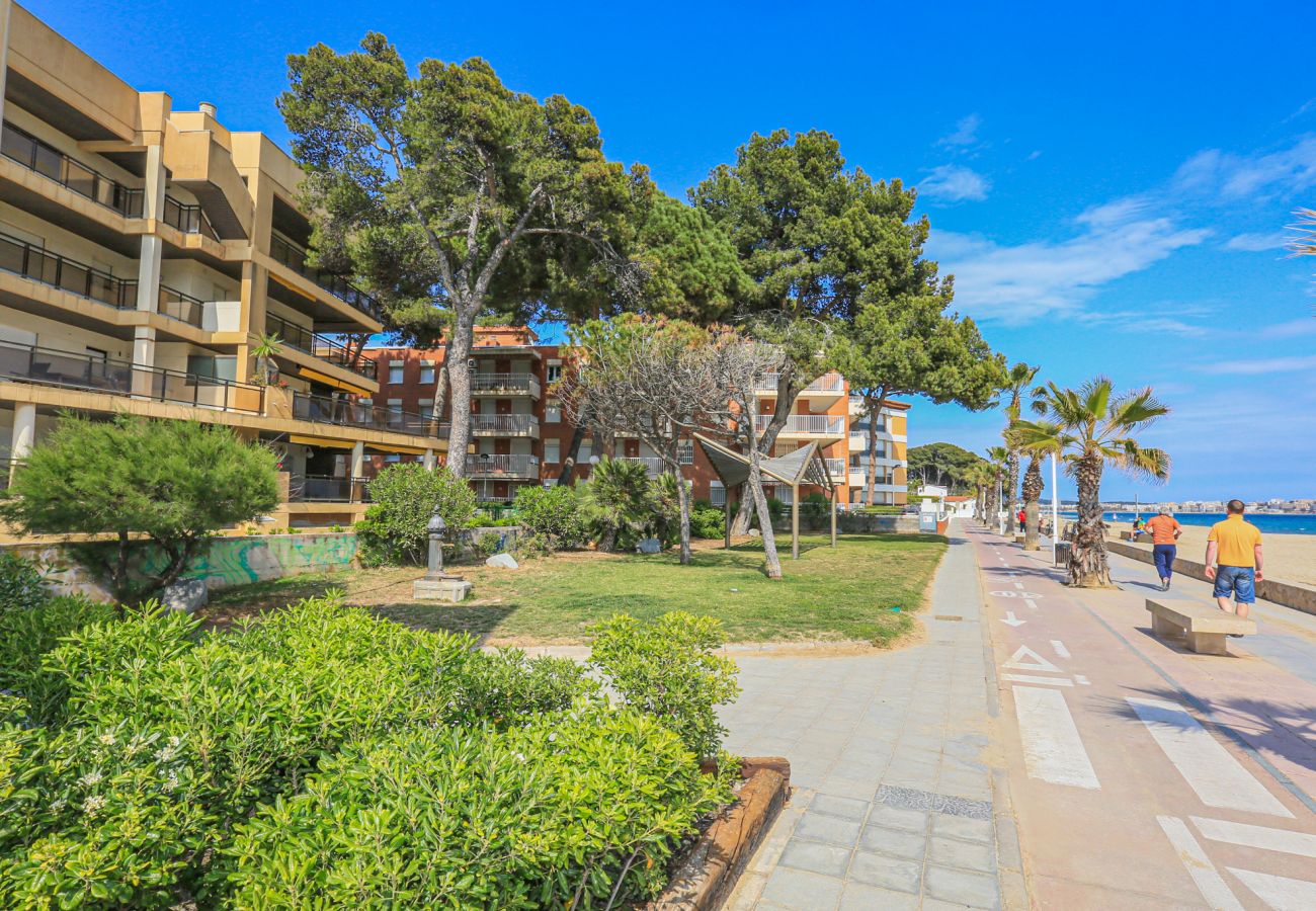 Ferienwohnung in Cambrils - TXINGUDI  3 2