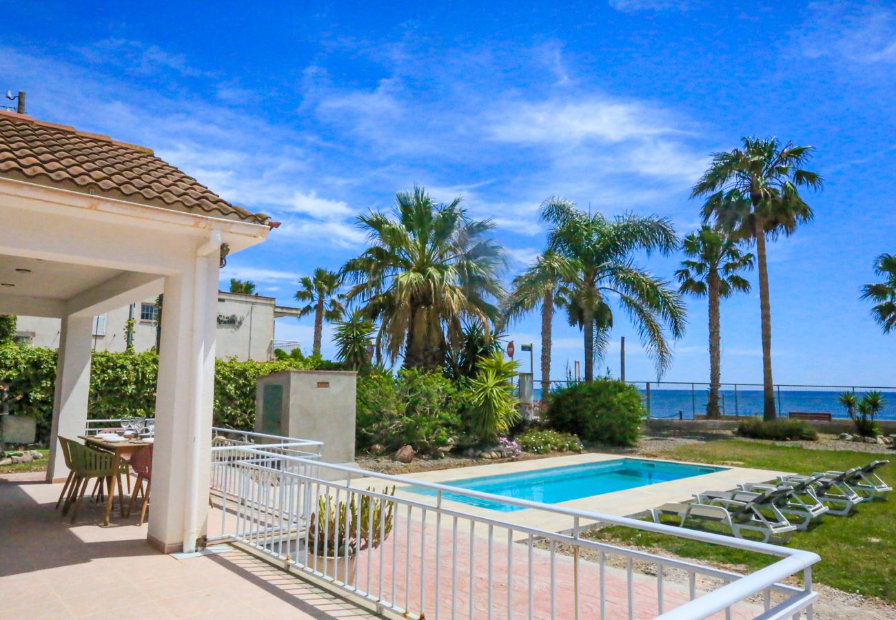 Villa in Cambrils - VILLA ACACIAS