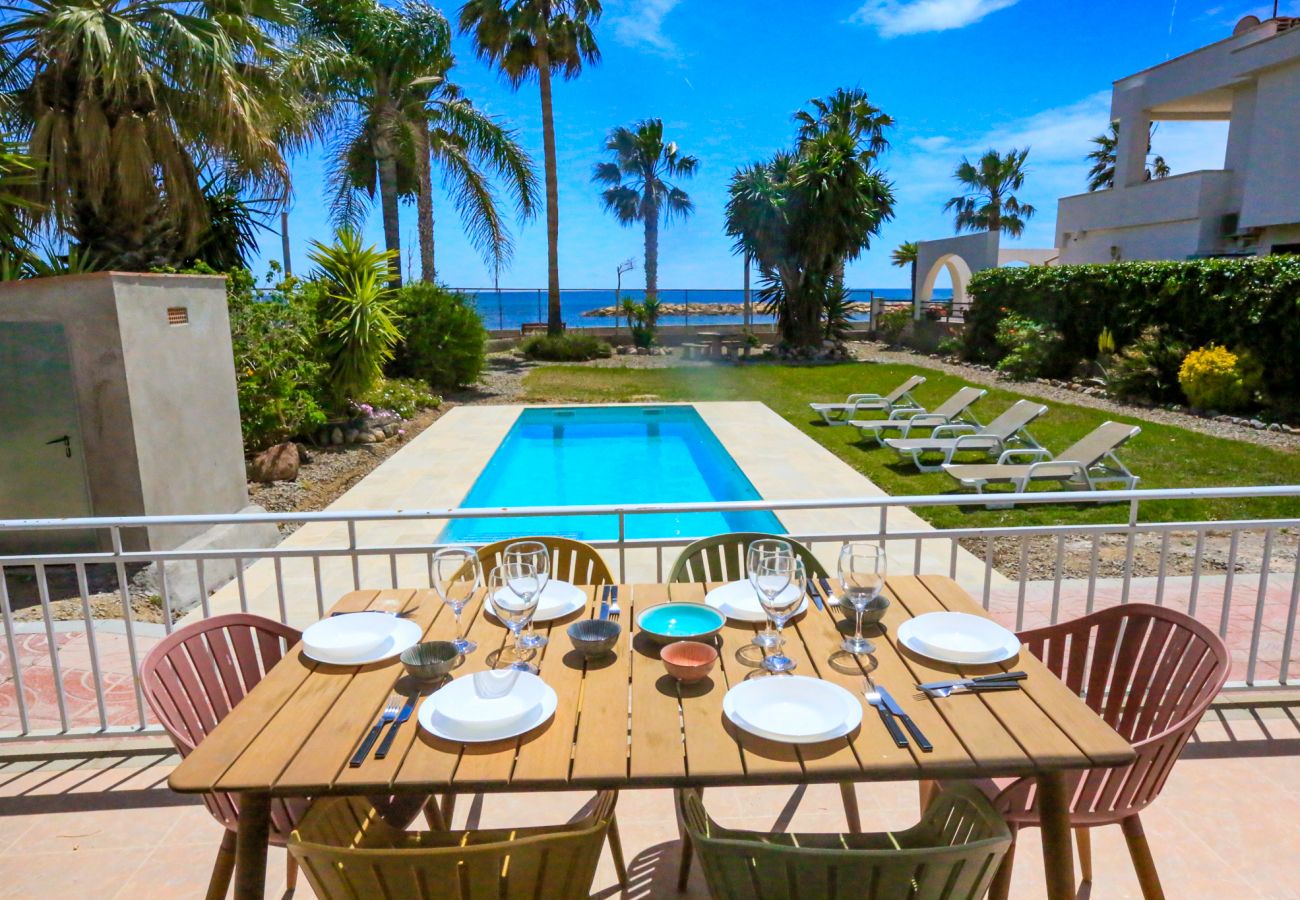 Villa in Cambrils - VILLA ACACIAS