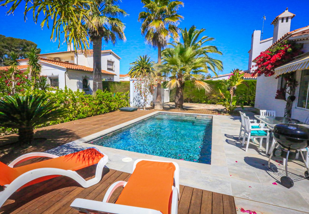 Villa in Cambrils - VILLA MONET