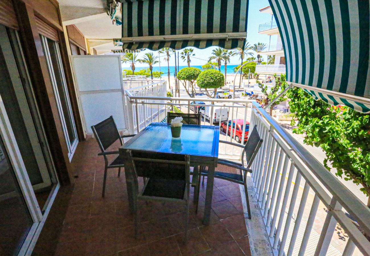 Apartment in Cambrils - TIBURONES