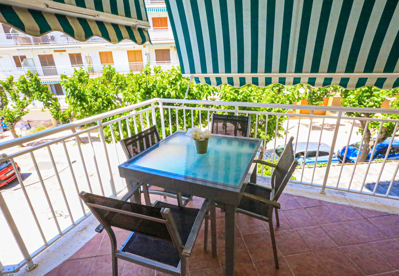 Apartment in Cambrils - TIBURONES